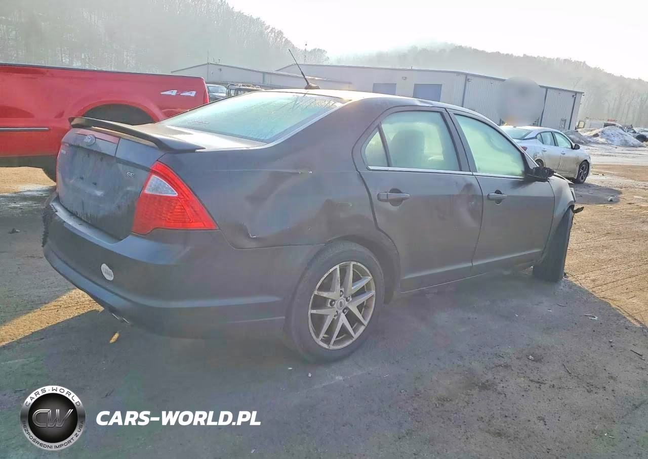 2010 Ford Fusion Se VIN:3FAHP0HA9AR413831 - 3