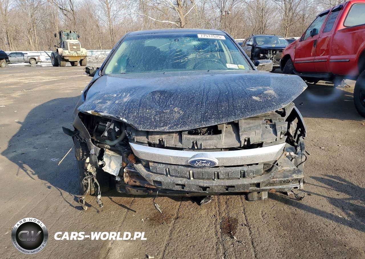 2010 Ford Fusion Se VIN:3FAHP0HA9AR413831 - 5