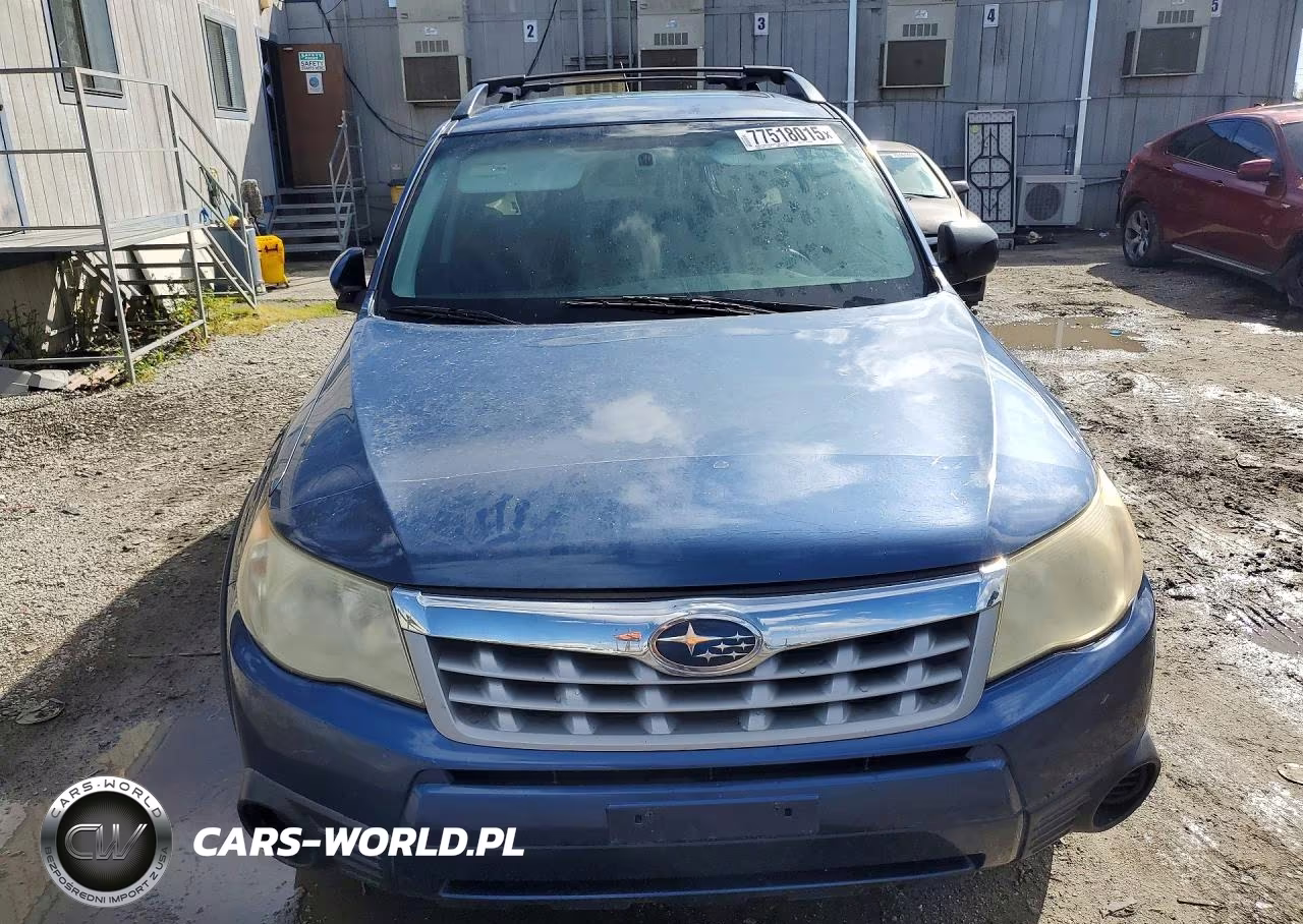 2011 Subaru Forester 2.5X Premium VIN:JF2SHADC5BH733579 - 5