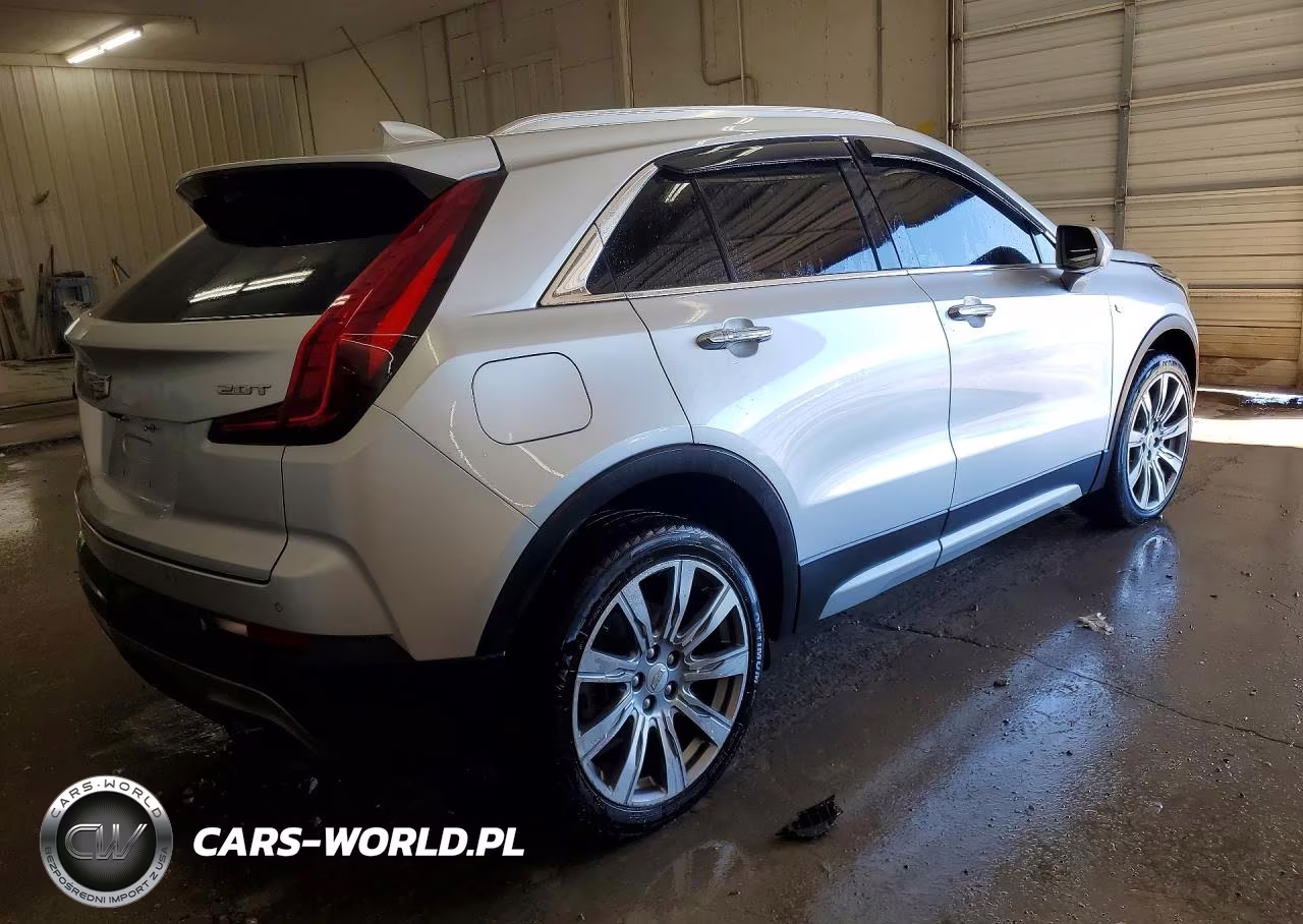 2019 Cadillac Xt4 Premium Luxury VIN:1GYFZCR48KF100865 - 3