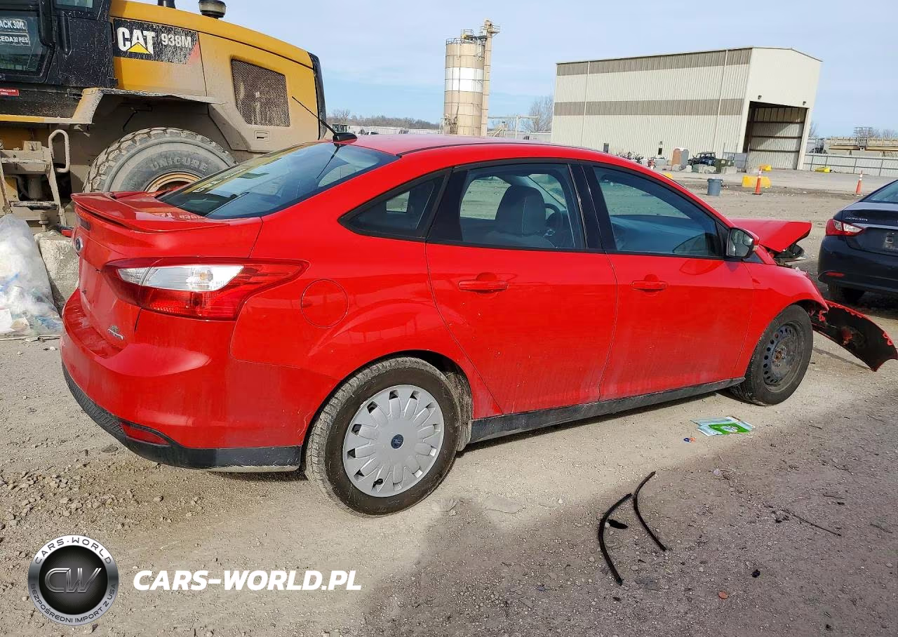2013 Ford Focus Se VIN:1FADP3F20DL195681 - 3