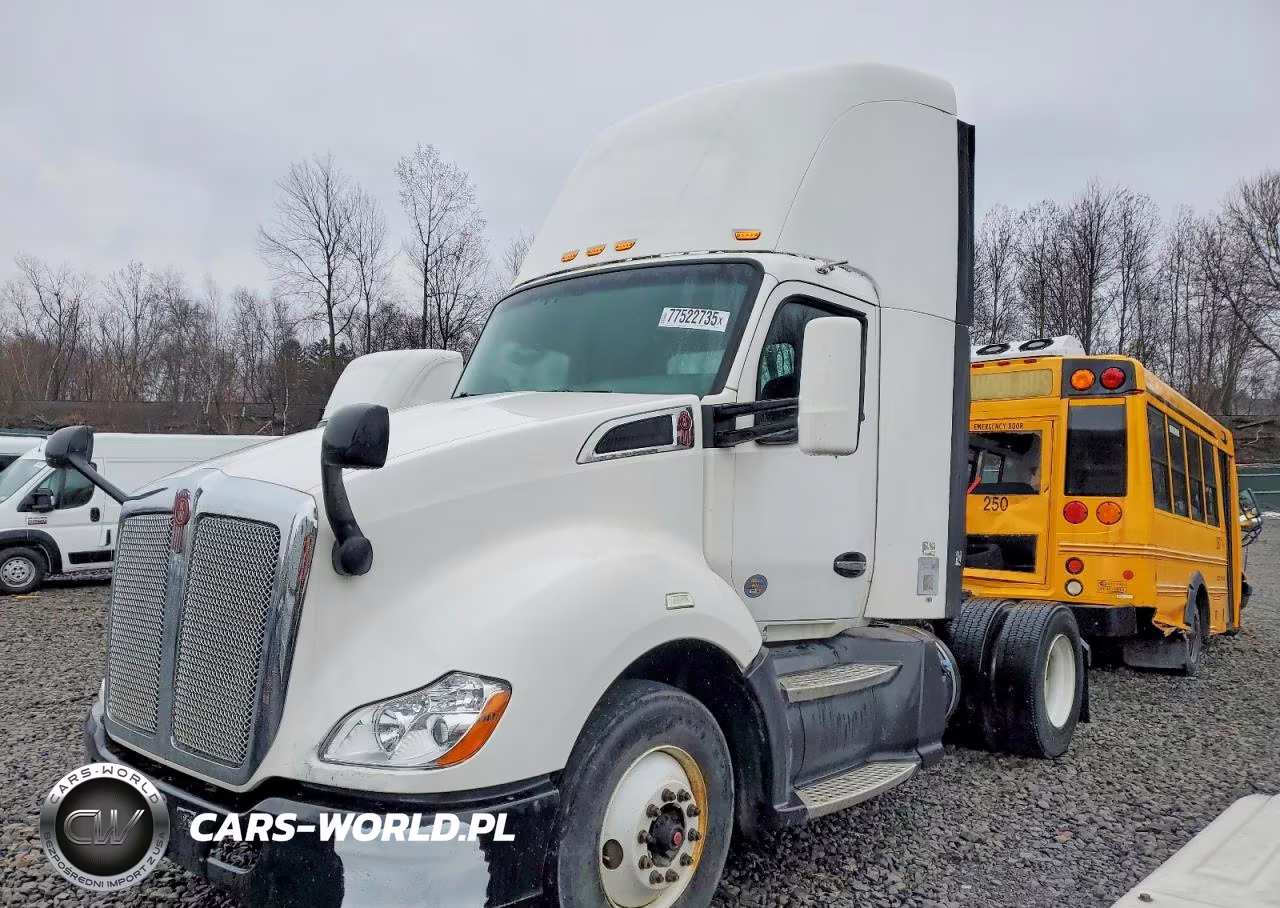 2016 Kenworth T680 Semi Truck VIN:1XKYA48X9GJ119182 - 2