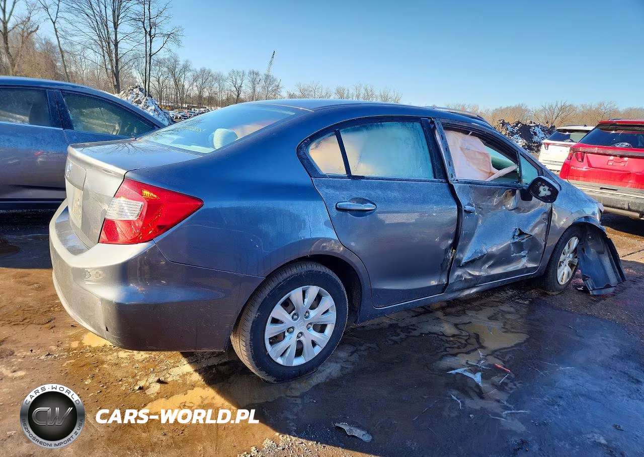 2012 Honda Civic Lx VIN:19XFB2F5XCE356177 - 3