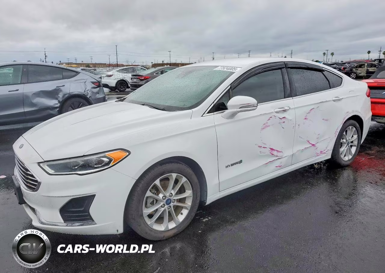 2019 Ford Fusion Sel – zdjęcie 1 z 12
