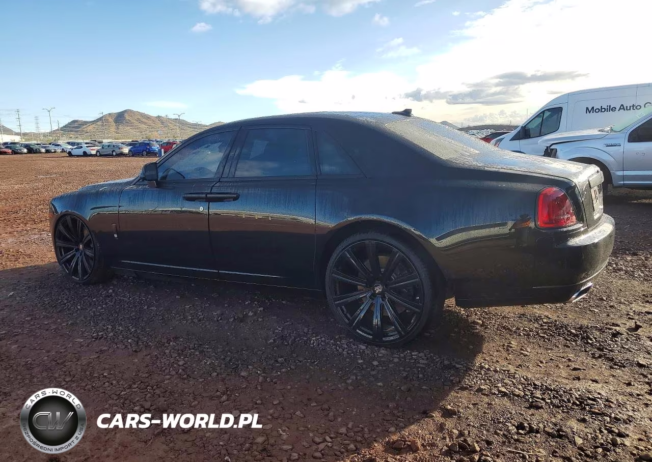 2016 Rolls-Royce Ghost VIN:SCA664S50GUX53823 - 2