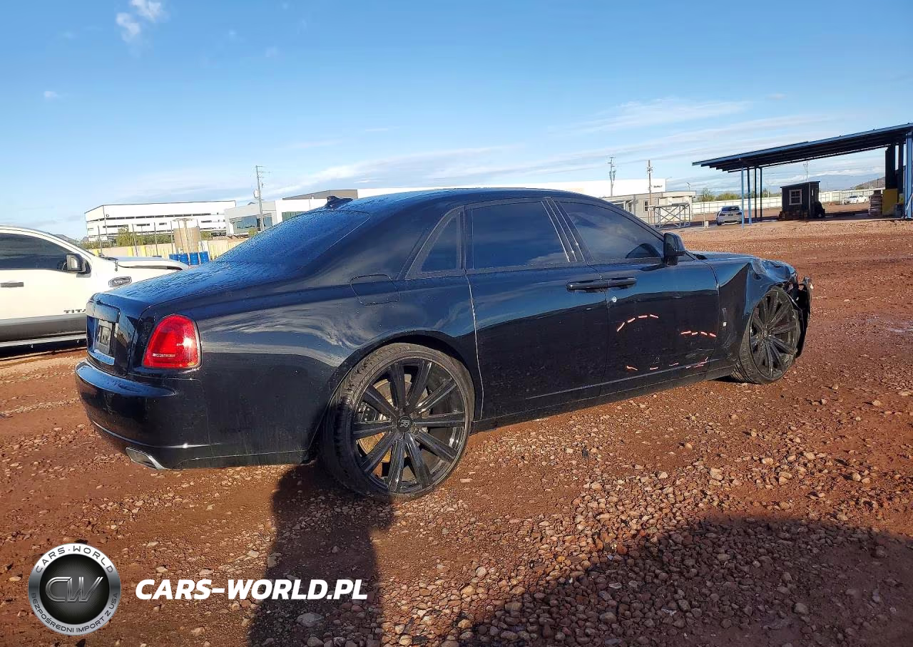 2016 Rolls-Royce Ghost VIN:SCA664S50GUX53823 - 3