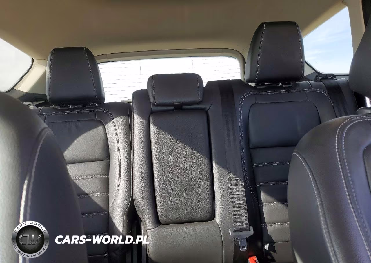 2018 Ford Escape Titanium VIN:1FMCU9J94JUA33527 - 10