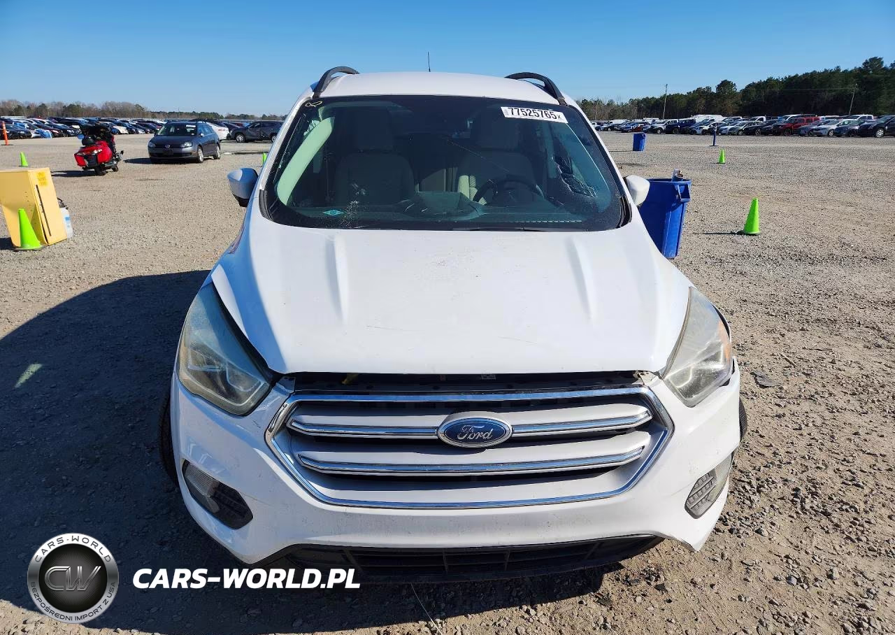 2017 Ford Escape Se VIN:1FMCU0GDXHUB73440 - 5