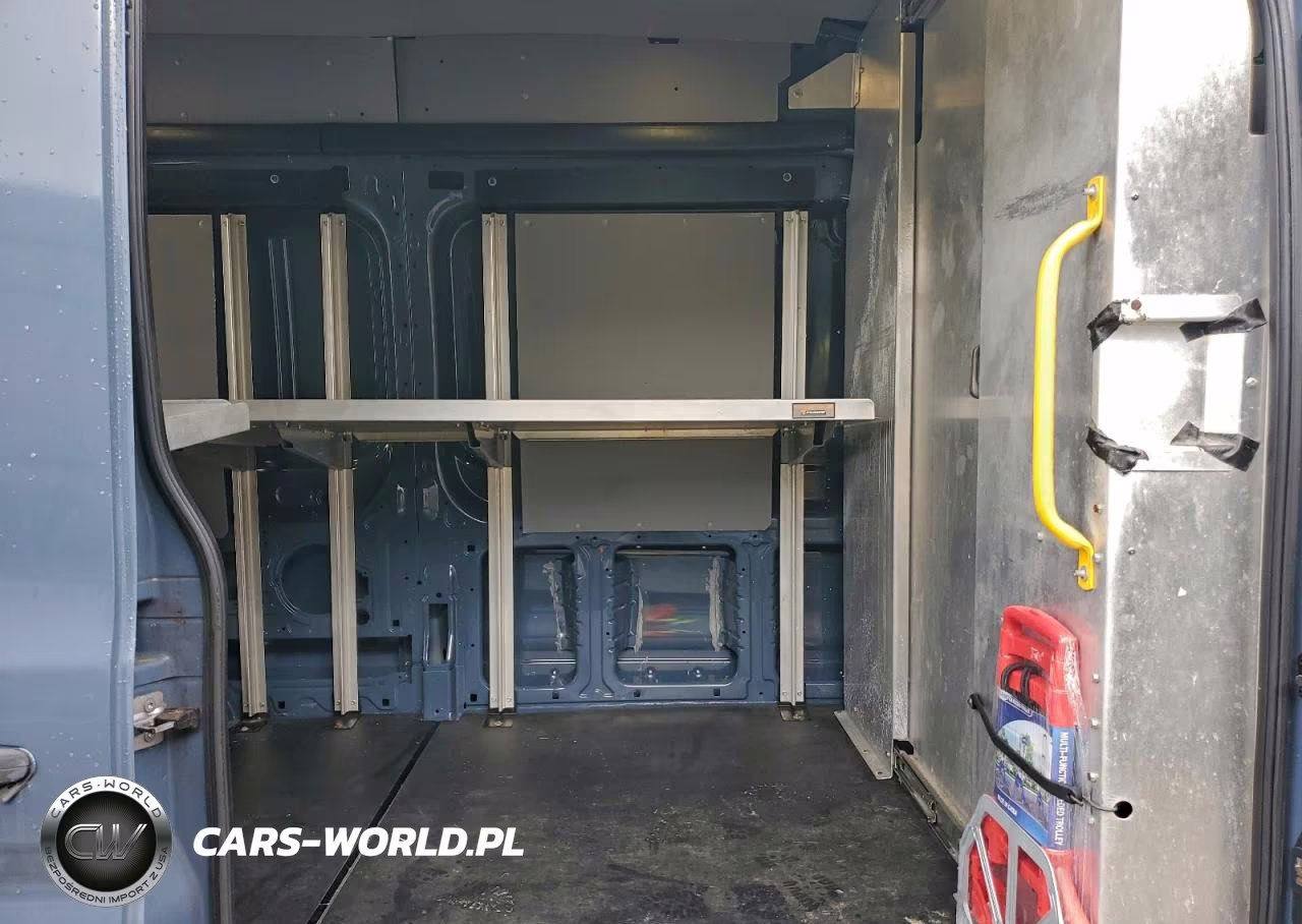 2019 Ford Transit T-250 VIN:1FTYR3XM2KKB13622 - 11