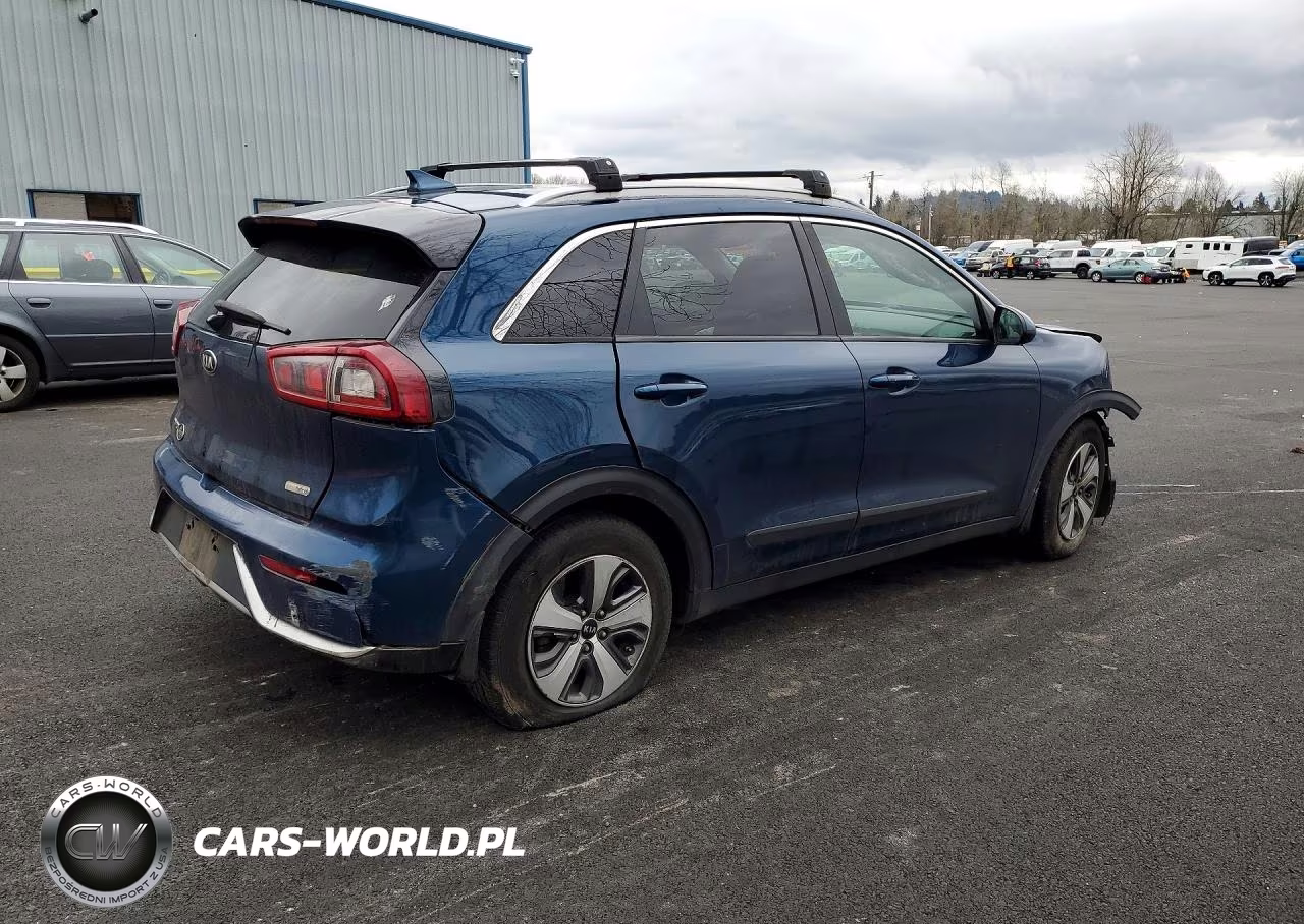 2018 Kia Niro Lx VIN:KNDCB3LC0J5205515 - 3