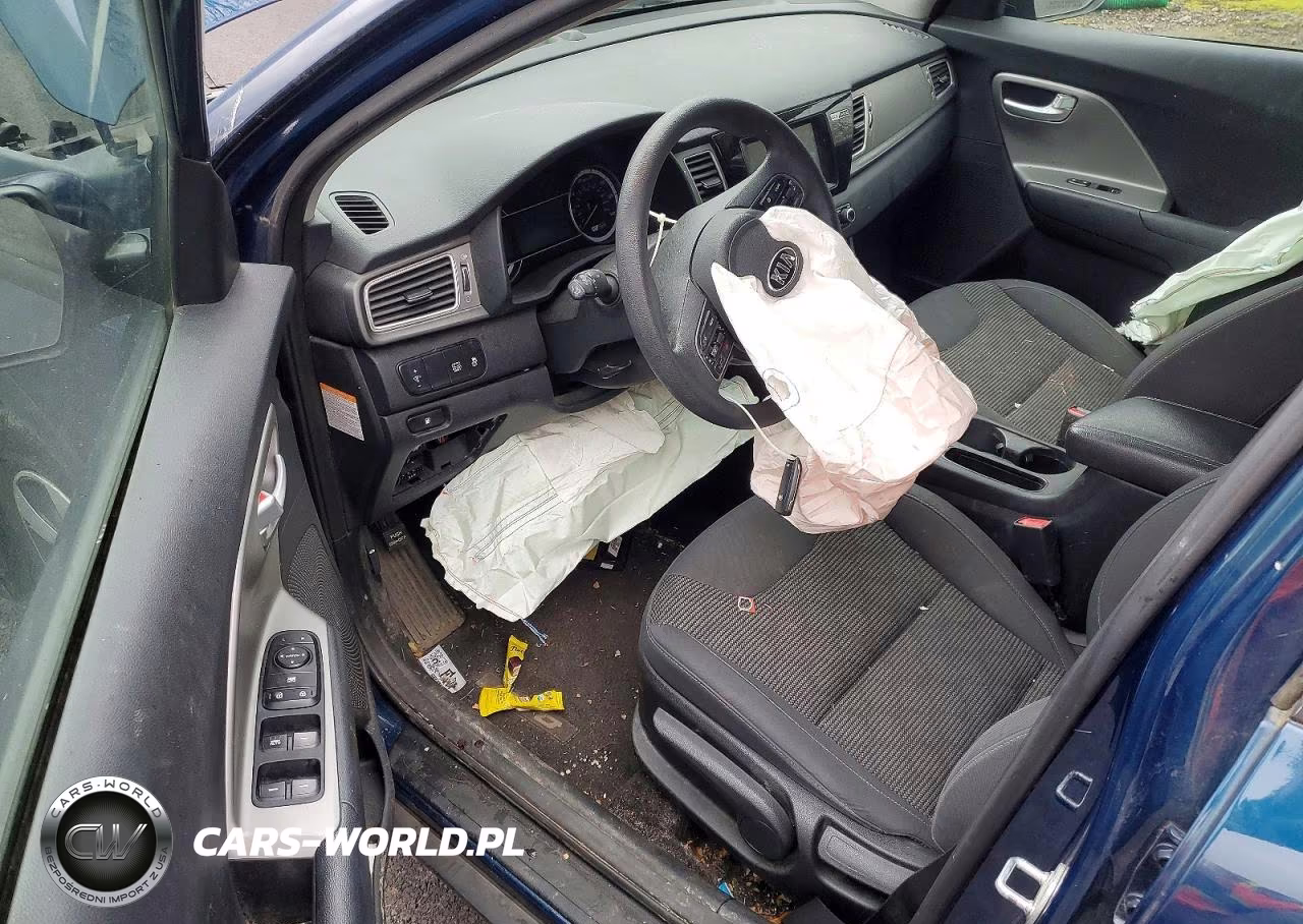 2018 Kia Niro Lx VIN:KNDCB3LC0J5205515 - 8