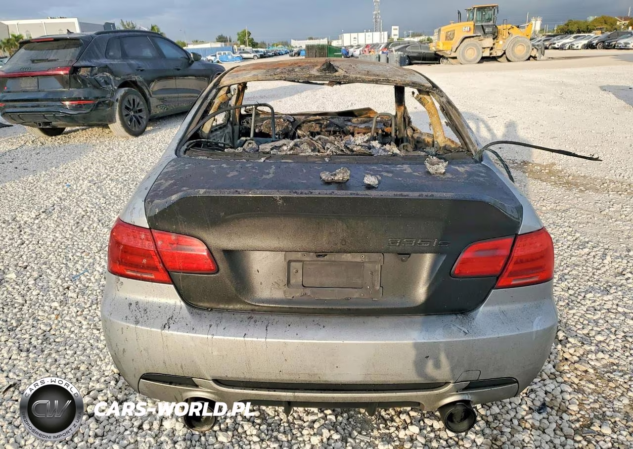 2011 BMW 335 Is VIN:WBAKG1C58BE618039 - 6