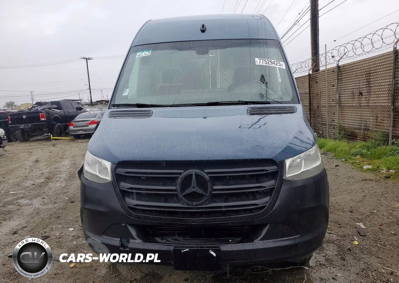2019 Mercedes Benz Sprinter 2500 Delivery Van VIN:WD4PF0CDXKP030845 - 5