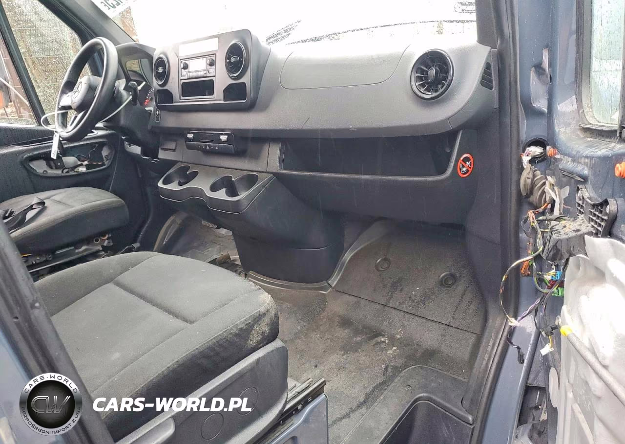 2019 Mercedes Benz Sprinter 2500 Delivery Van VIN:WD4PF0CDXKP030845 - 8