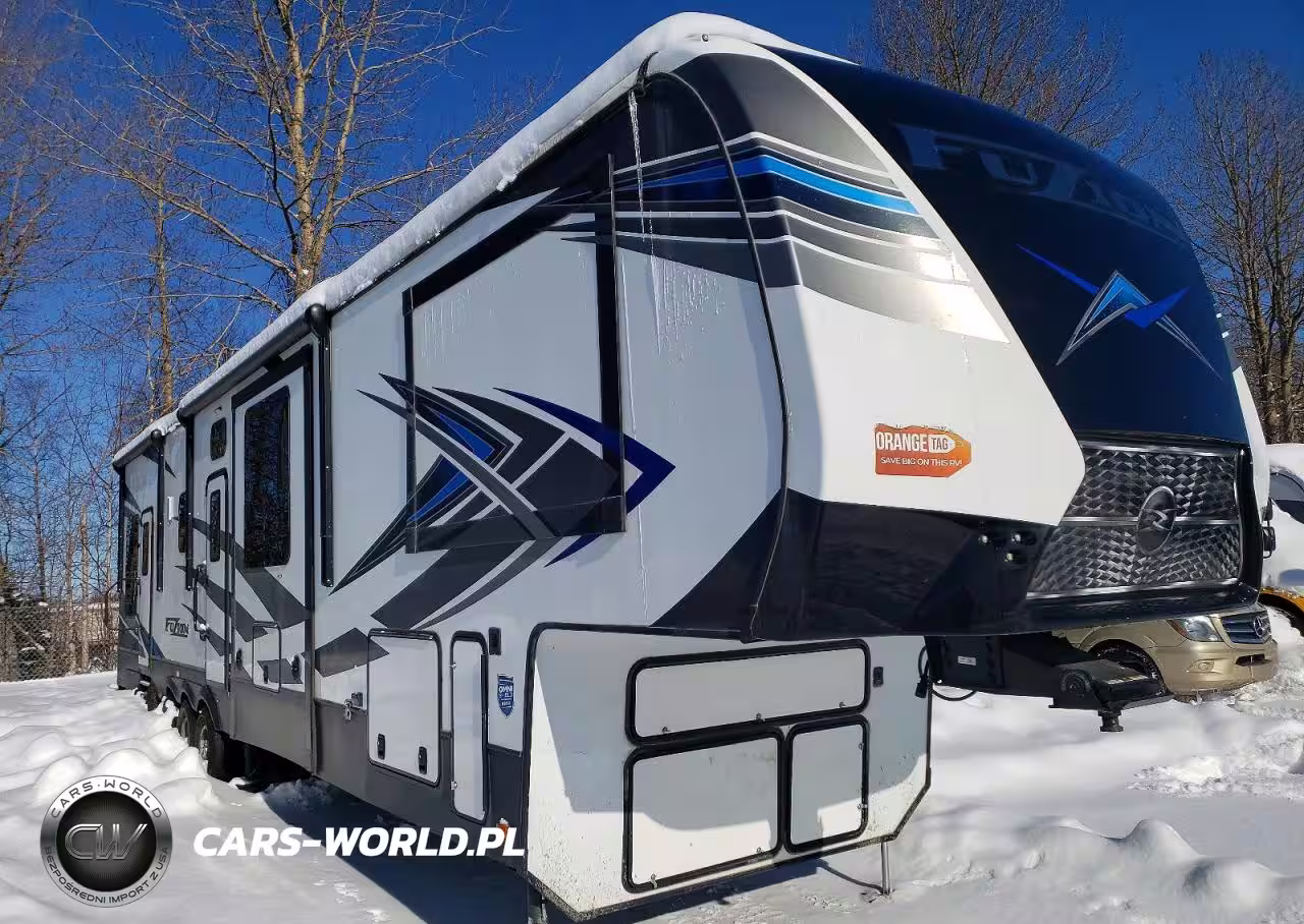 2021 Keystone Fuzion Camper