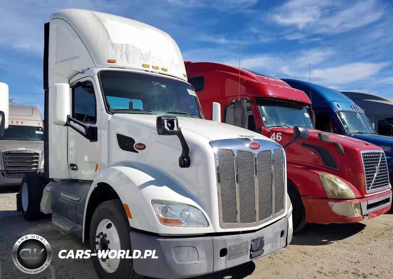 2017 Peterbilt 579
