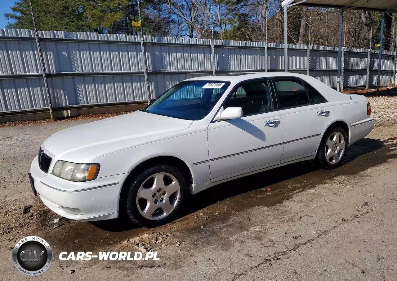 1999 Infiniti Q45 Base