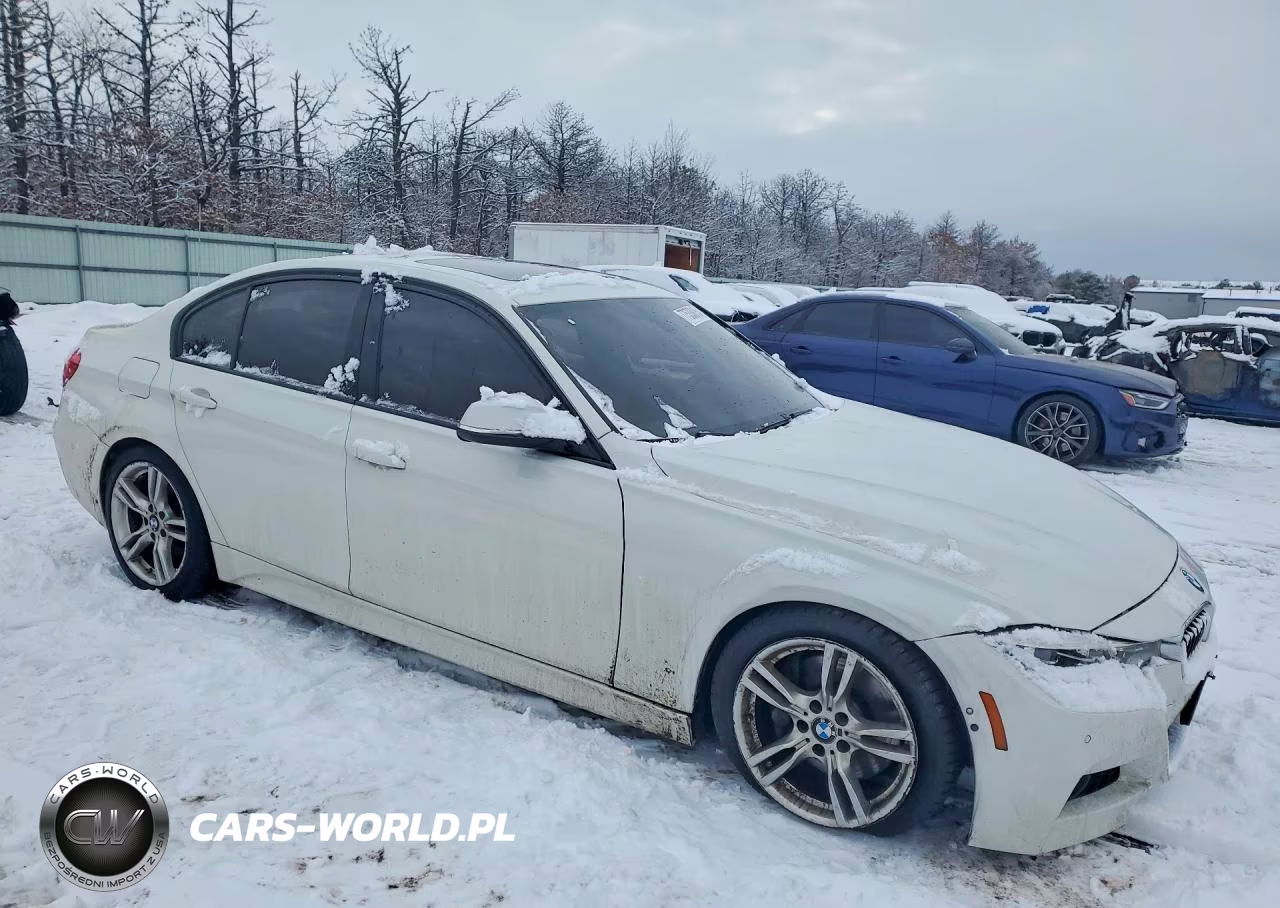 2018 BMW 330 Xi VIN:WBA8D9C52JA607884 - 4