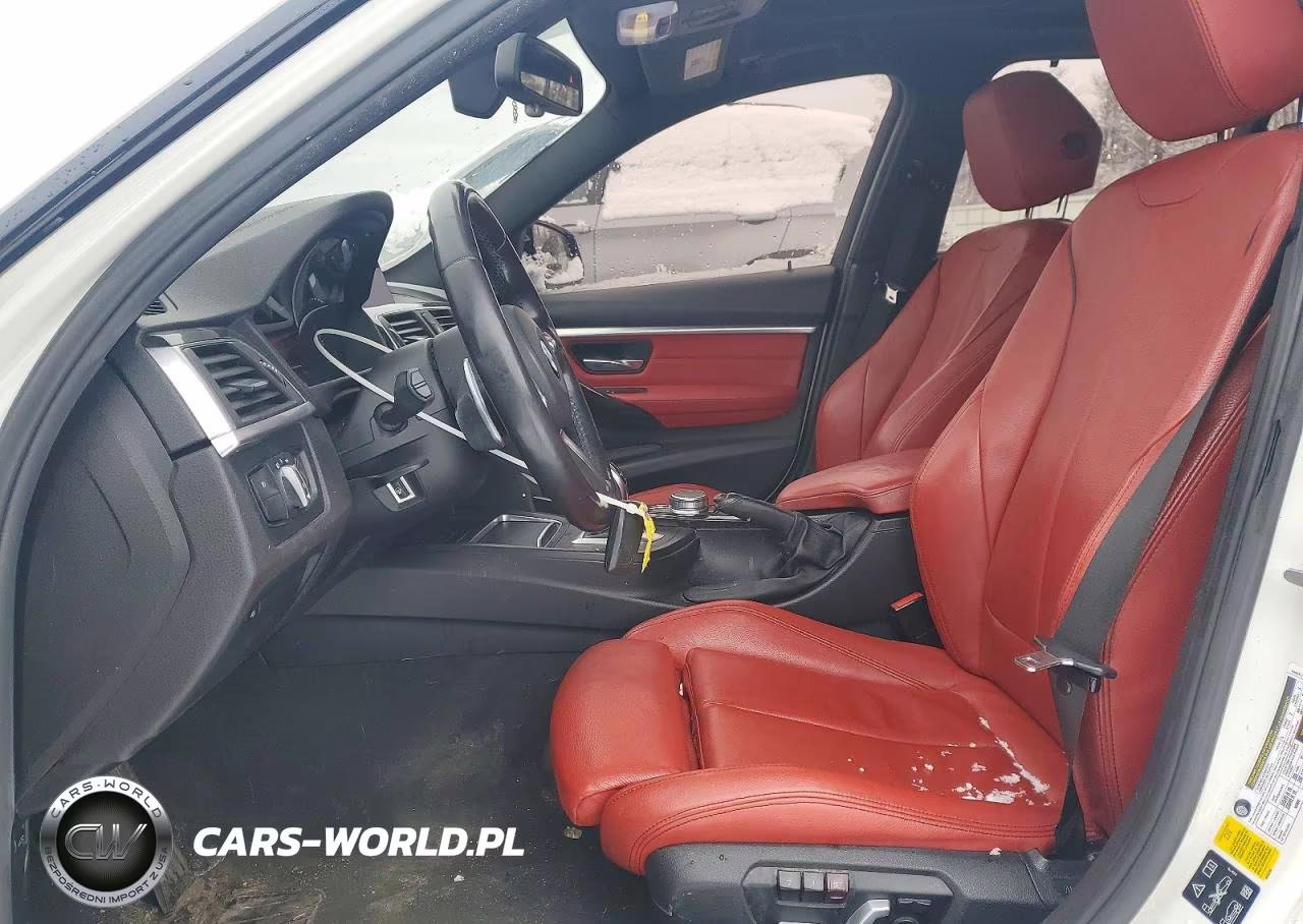 2018 BMW 330 Xi VIN:WBA8D9C52JA607884 - 7