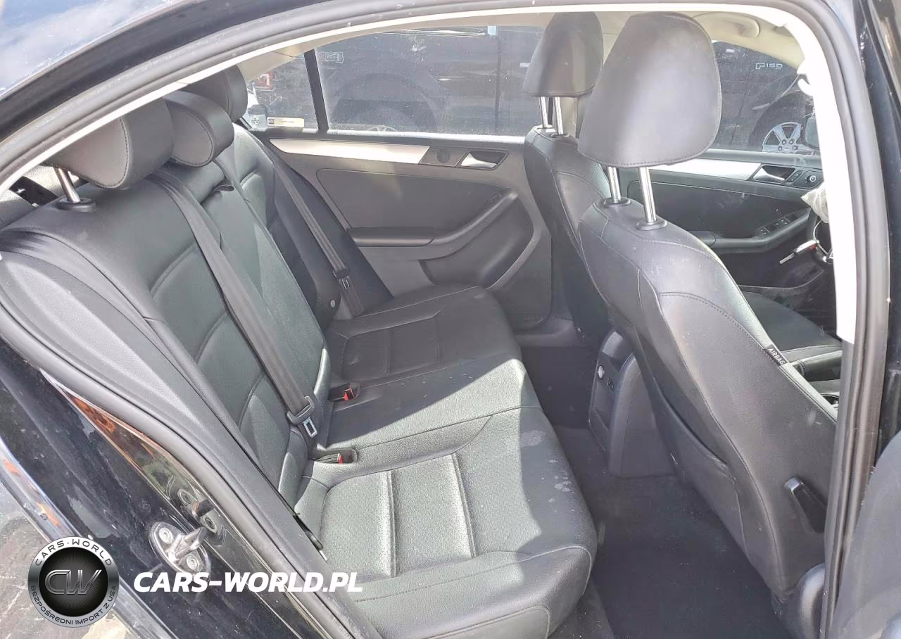 2013 Volkswagen Jetta VIN:3VWDP7AJ3DM367200 - 10
