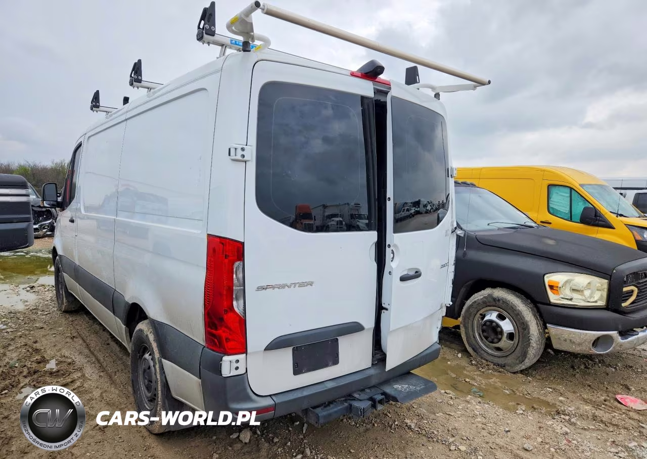 2023 Mercedes Benz Sprinter 2500 VIN:W1W40BHYXPT158656 - 2