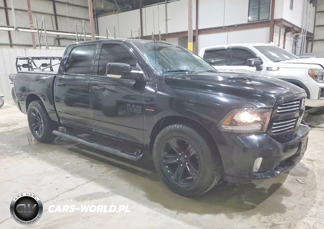 2016 Ram 1500 Sport VIN:1C6RR7MT2GS387263 - 4