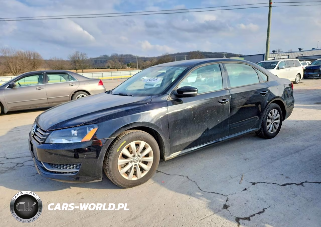 2013 Volkswagen Passat S VIN:1VWAP7A38DC145726 - 1