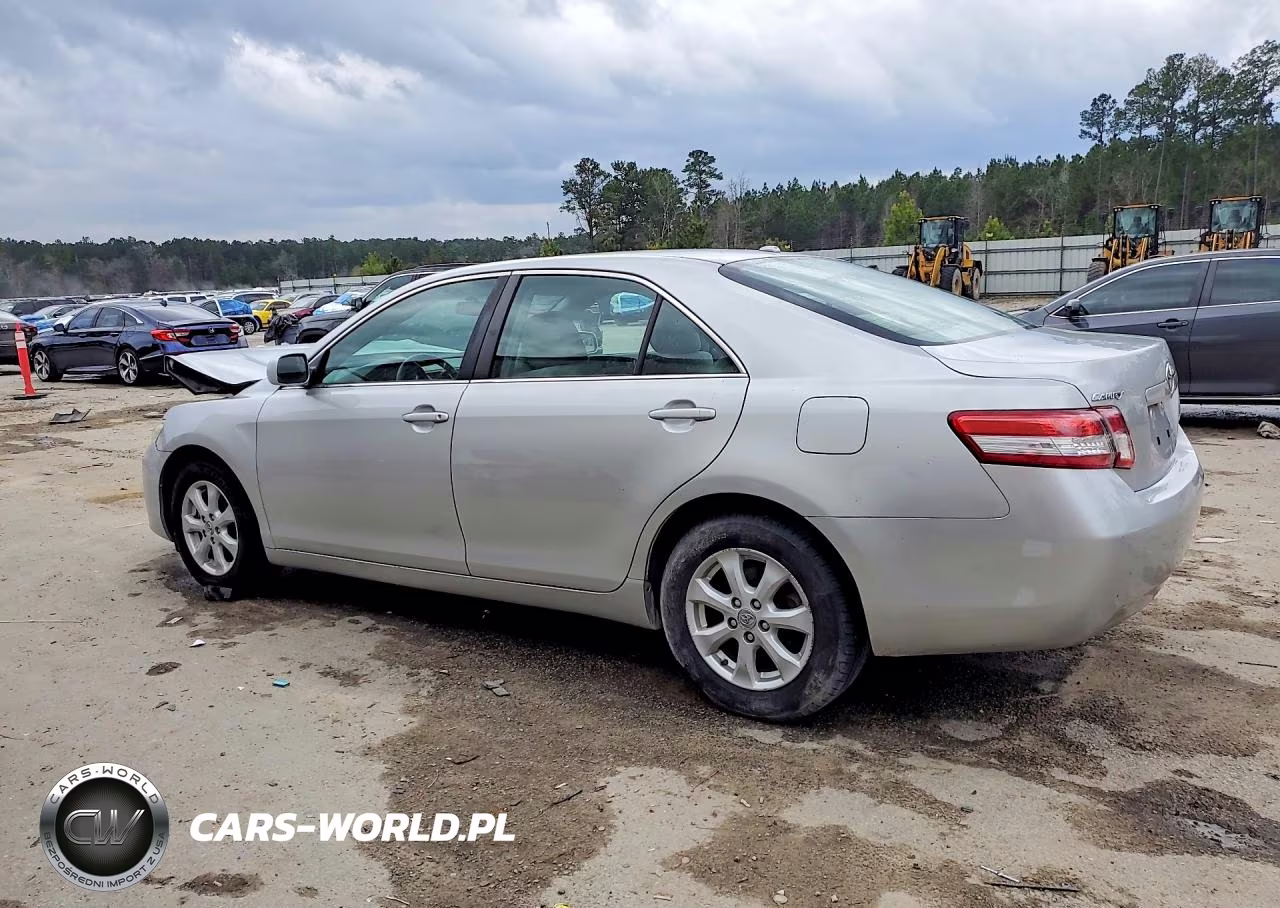 2010 Toyota Camry Le VIN:4T1BF3EK9AU080746 - 2