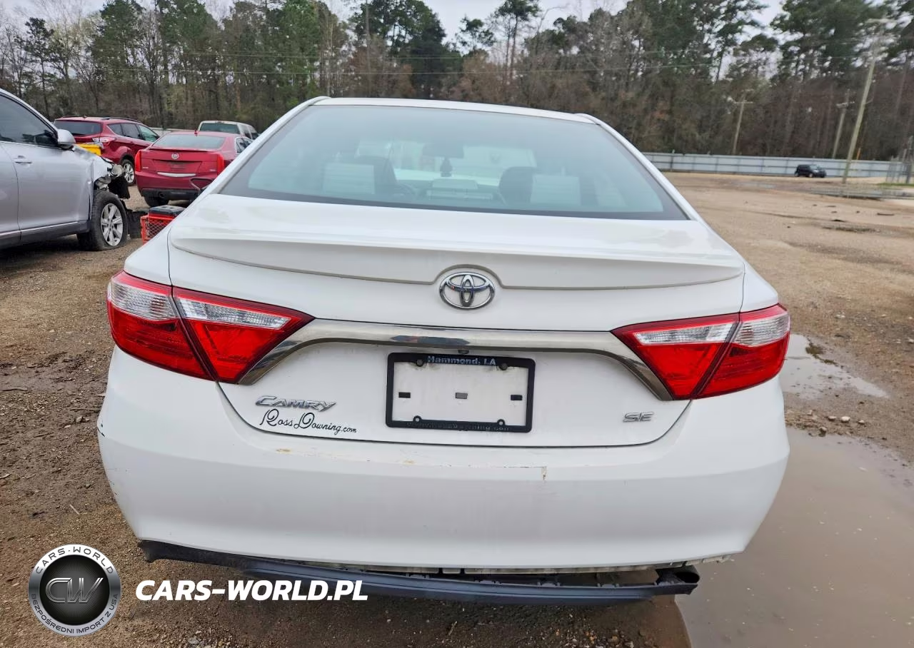 2017 Toyota Camry Le VIN:4T1BF1FK0HU273347 - 6