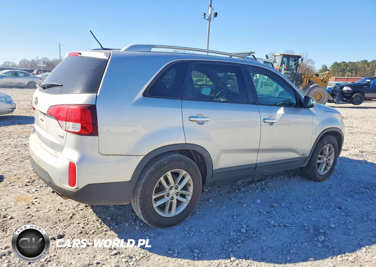 2015 Kia Sorento Lx VIN:5XYKTCA69FG554970 - 3