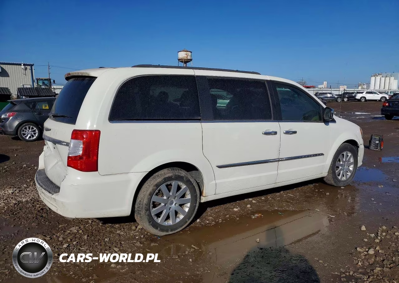 2012 Chrysler Town & Country Touring L VIN:2C4RC1CG8CR107112 - 3