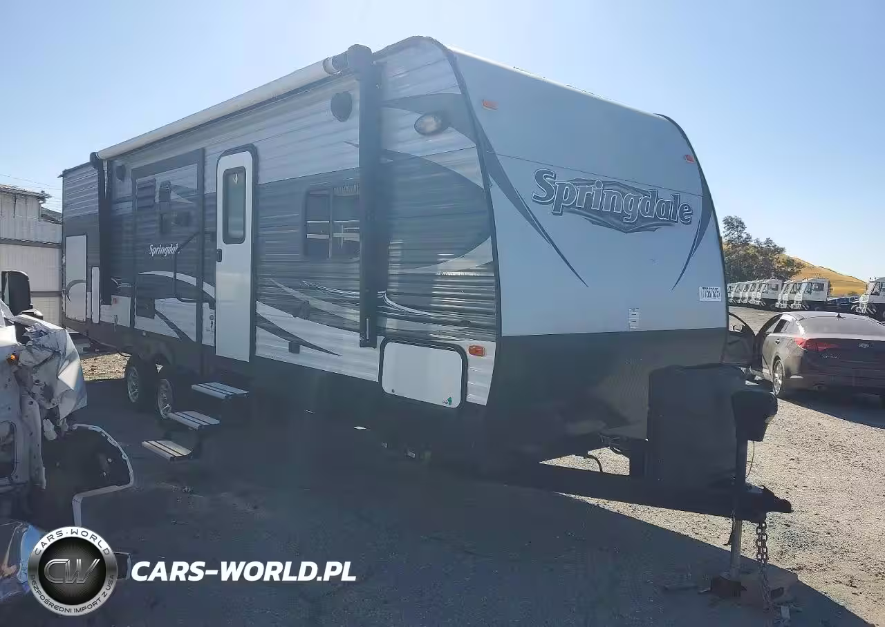 2017 Mercedes Rv - Rv