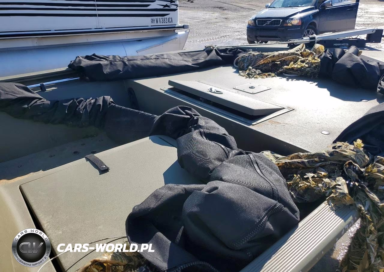 2019 Tracker Boat VIN:BUJ89166H819 - 5
