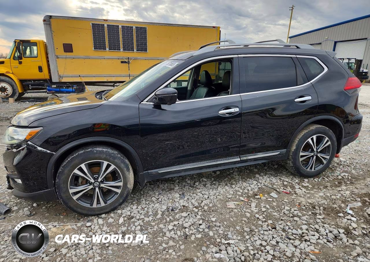 2017 Nissan Rogue Sv