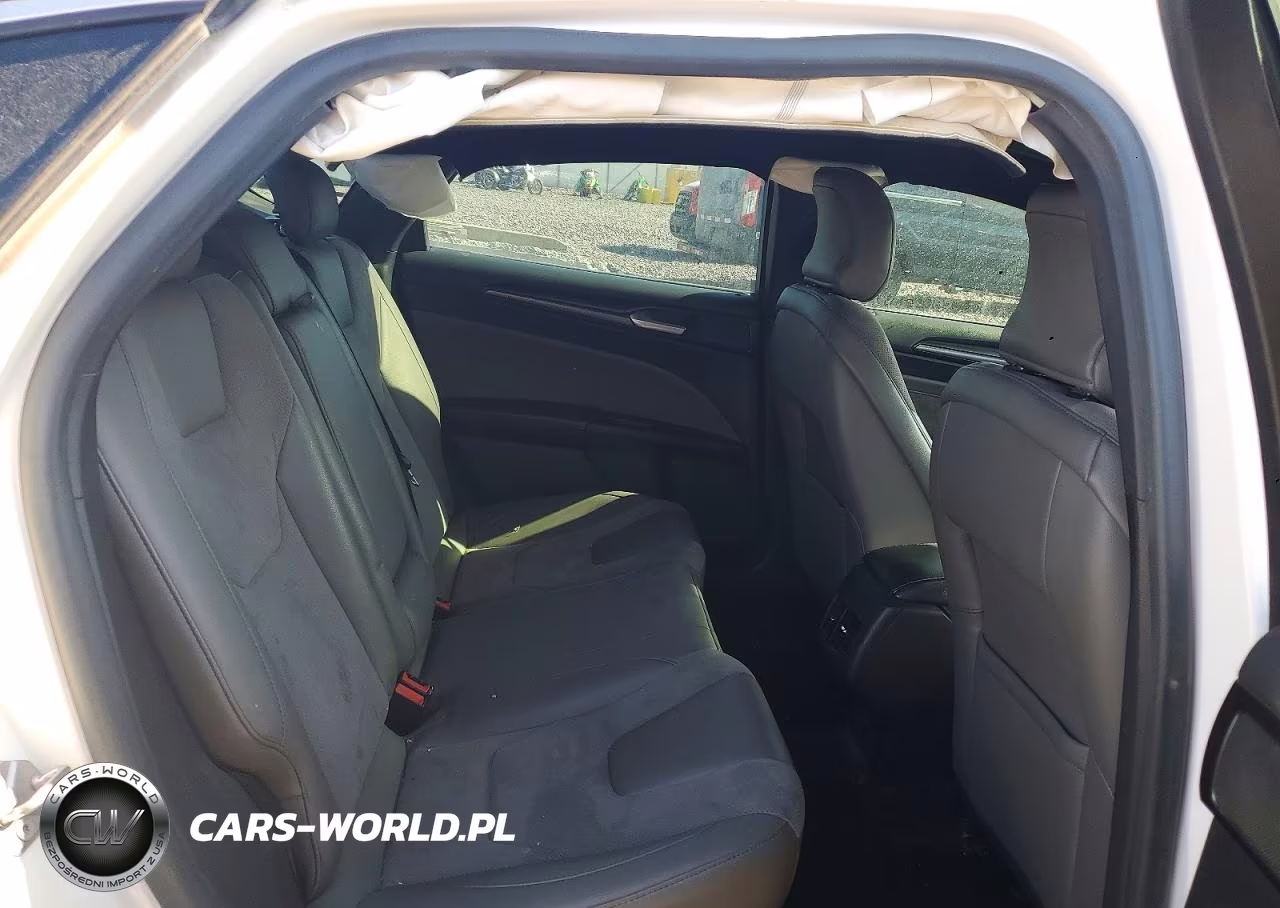 2017 Ford Fusion Sport VIN:3FA6P0VP3HR155171 - 10