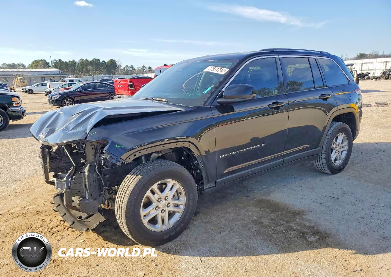 2023 Jeep Grand Cherokee Laredo – zdjęcie 1 z 13