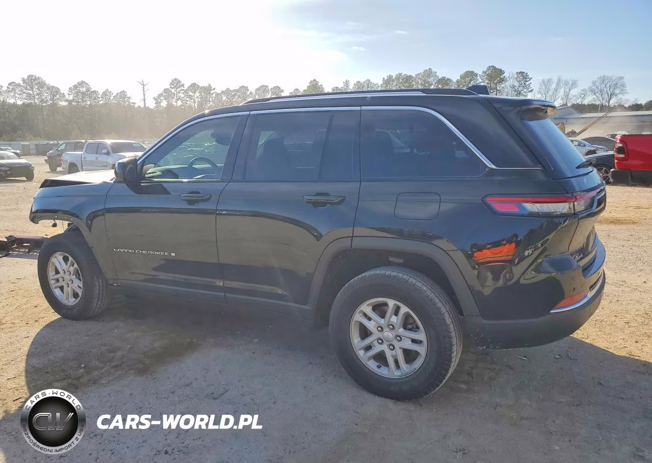 2023 Jeep Grand Cherokee Laredo VIN:1C4RJHAG4PC585835 - 2