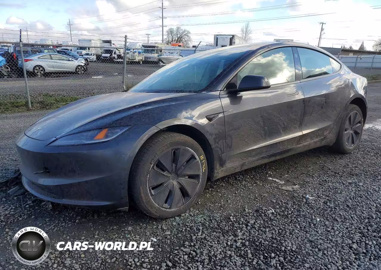 2025 Tesla Model 3