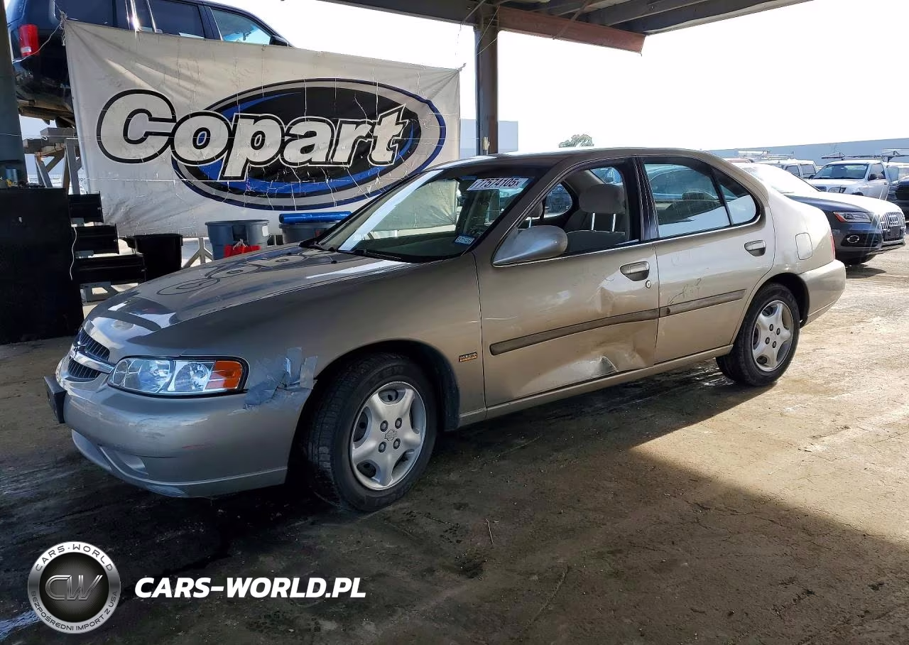 2001 Nissan Altima Xe