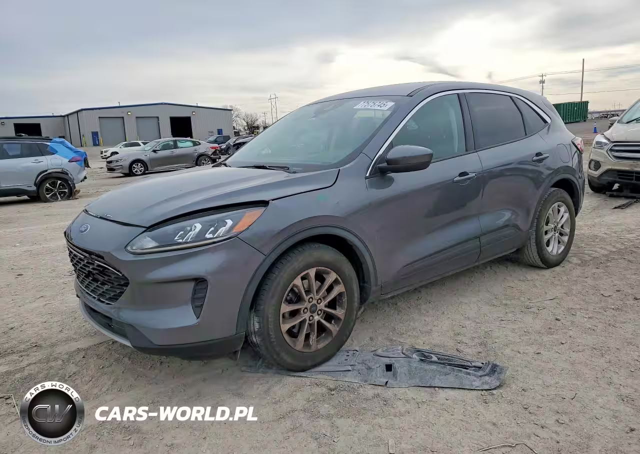 2021 Ford Escape Se