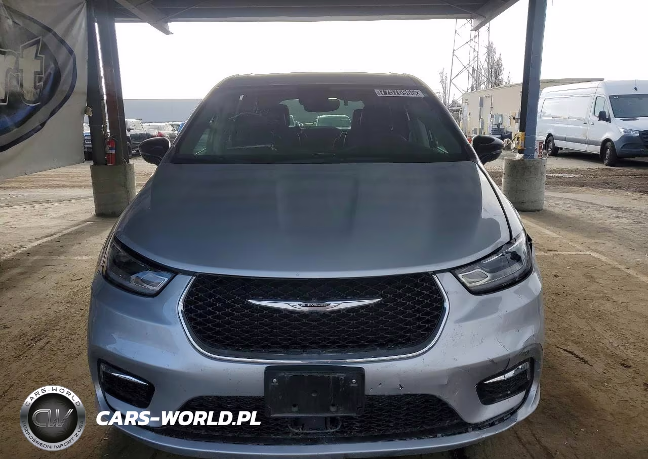 2024 Chrysler Pacifica Hybrid Select VIN:2C4RC1S77RR126924 - 5