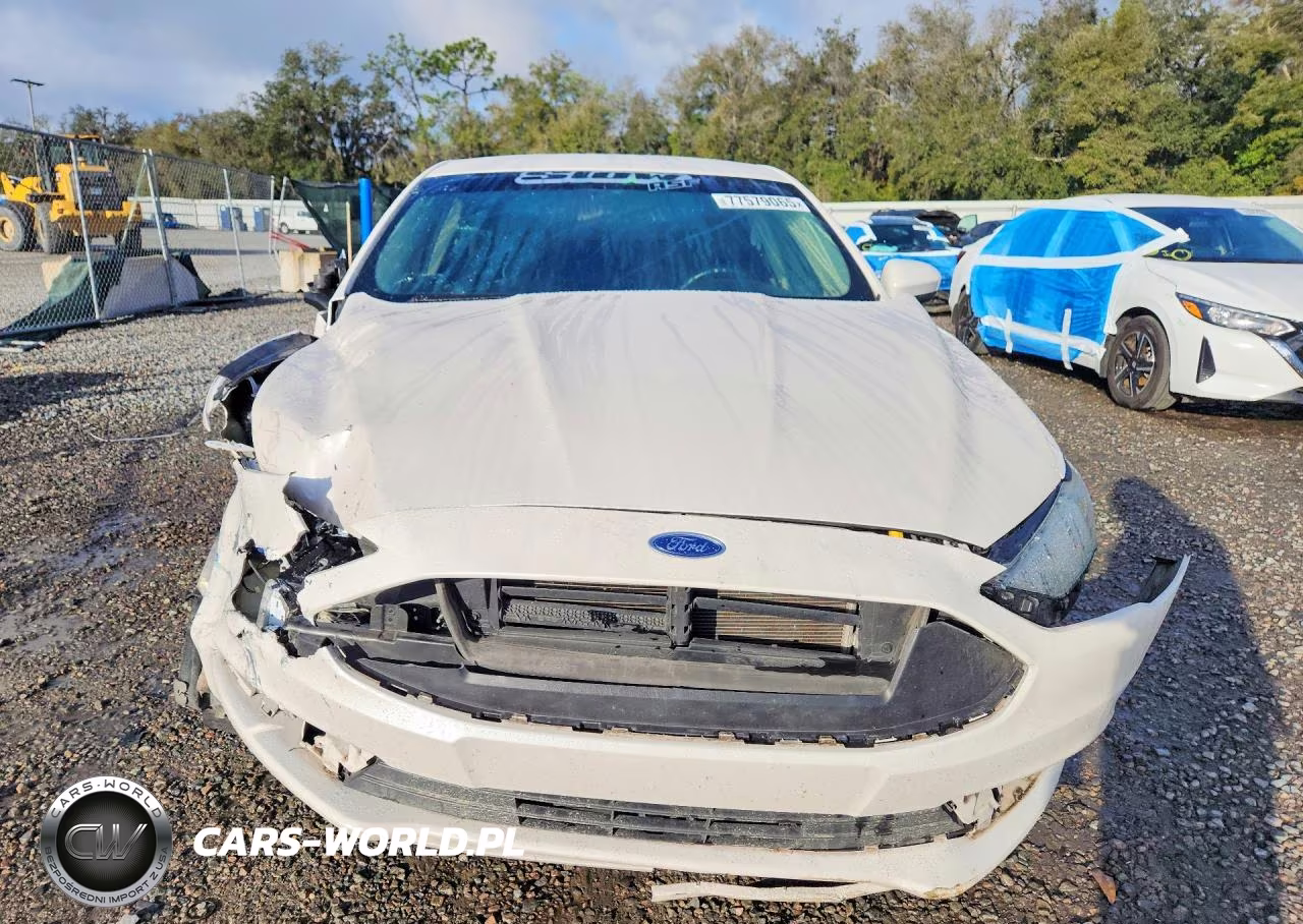 2018 Ford Fusion Se Hybrid VIN:3FA6P0LU7JR286182 - 5