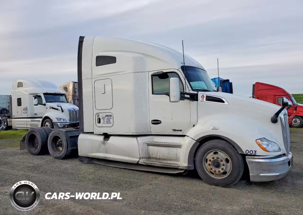 2022 Kenworth T680 Semi Truck