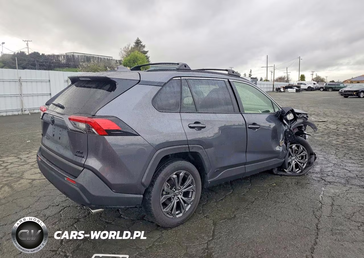 2023 Toyota Rav4 Xle Premium VIN:JTMB6RFV5PD087282 - 3