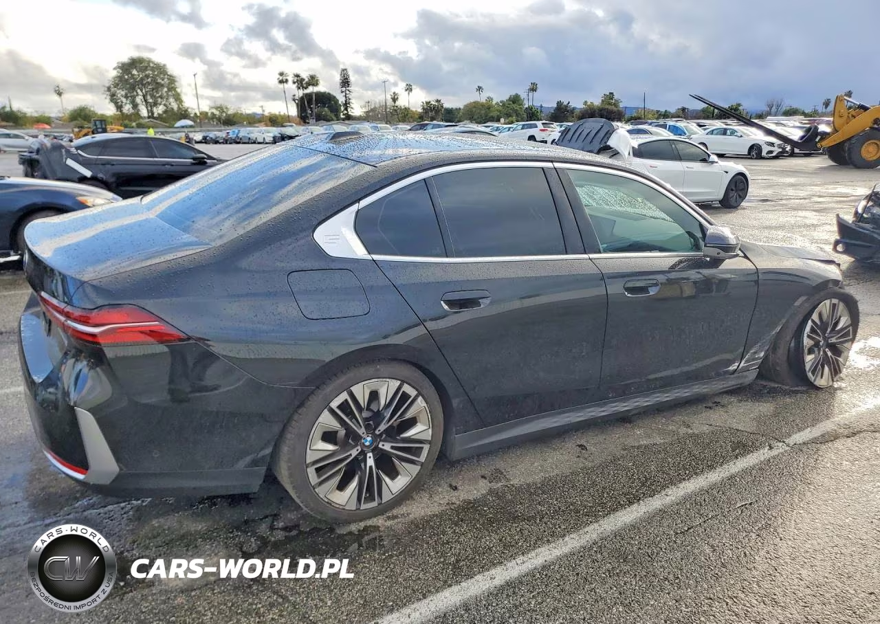 2025 BMW 530 I VIN:WBA43FJ03SCU16102 - 3