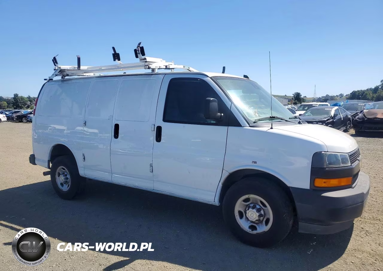 2019 Chevrolet Express 2500 Cargo Utility - Service Van VIN:1GCWGAFP9K1248860 - 4