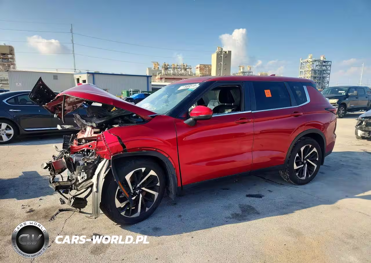 2022 Mitsubishi Outl Es