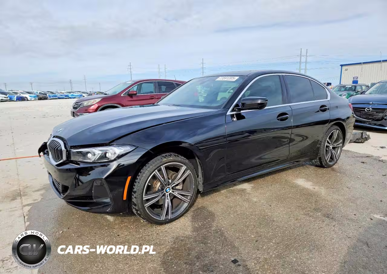 2024 BMW Motorrad 330I