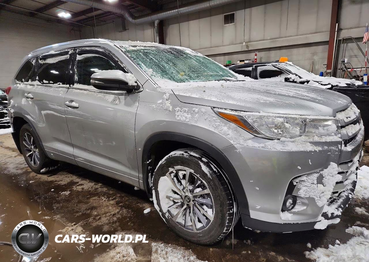 2017 Toyota Highlander Se VIN:5TDJZRFH9HS389208 - 4