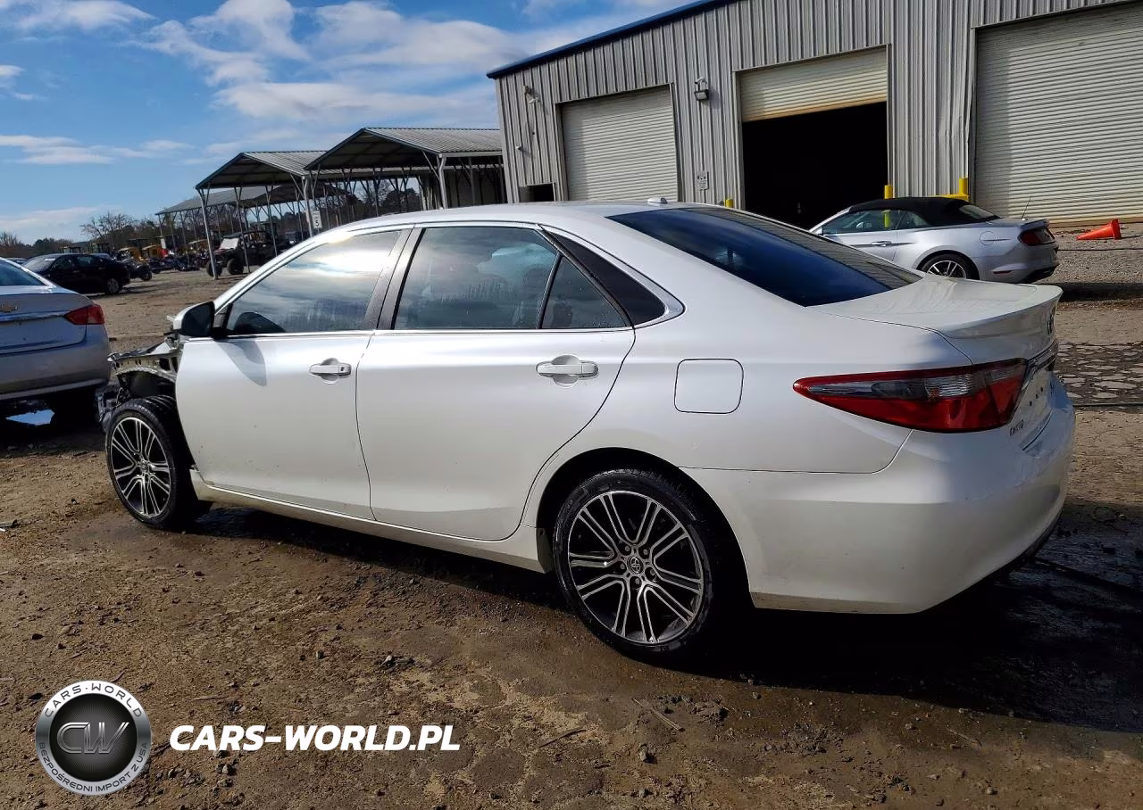 2016 Toyota Camry Le VIN:4T1BF1FK7GU159571 - 2